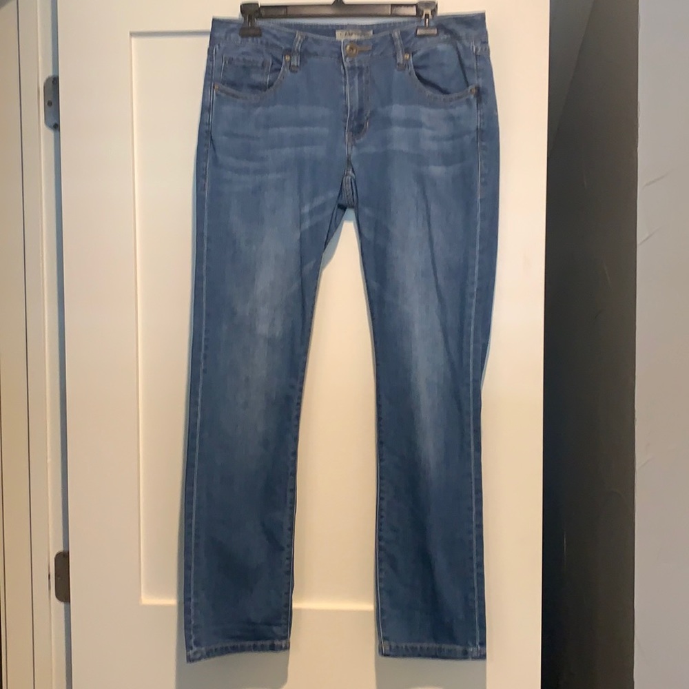 CAbi Brett Lightwash Boyfriend jeans